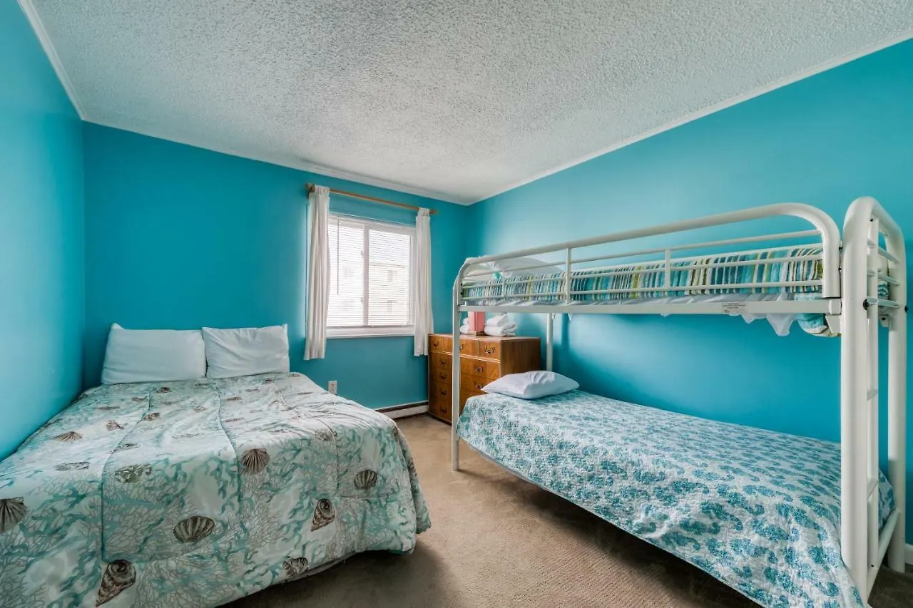 Dolphin Manor Hotel Ocean City